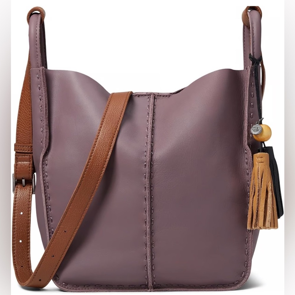 The SaK Leather bag  Wooden beac with leather tassel,